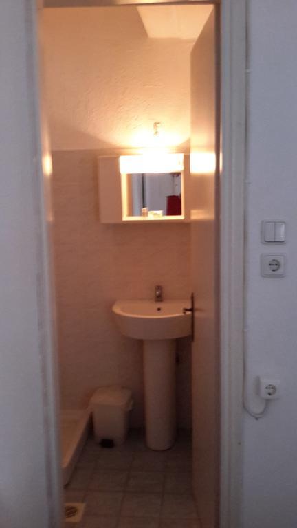Efstathiou Mihail Studios And Apartments Стомио Номер фото